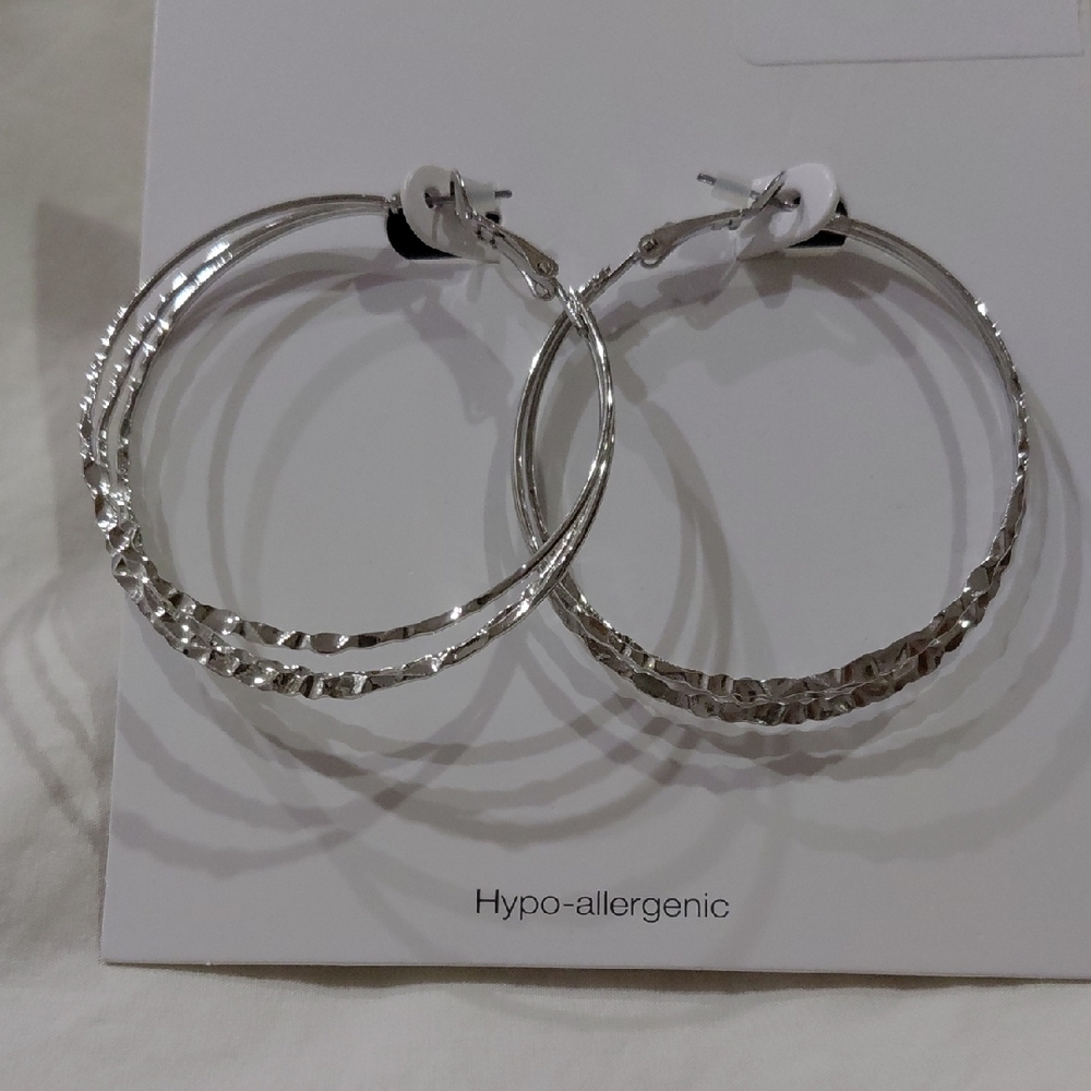Time & Tru New Oversized Silver Metal Textured Hoops